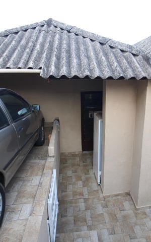 Casa à venda com 300m², 2 quartos e 2 vagasGaragem