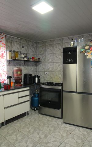 Casa à venda com 300m², 2 quartos e 2 vagasCozinha