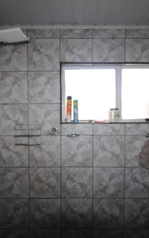 Casa à venda com 300m², 2 quartos e 2 vagasQuarto 2 - Banheiro