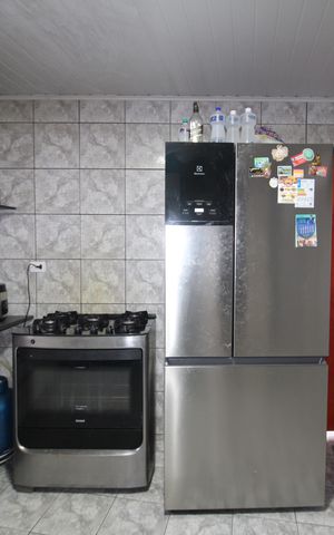 Casa à venda com 300m², 2 quartos e 2 vagasCozinha