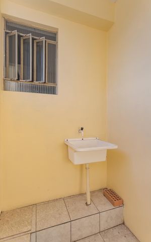Apartamento à venda com 72m², 2 quartos e 1 vaga Apartamento à venda com 72m², 2 quartos e 1 vagaÁrea de Serviço