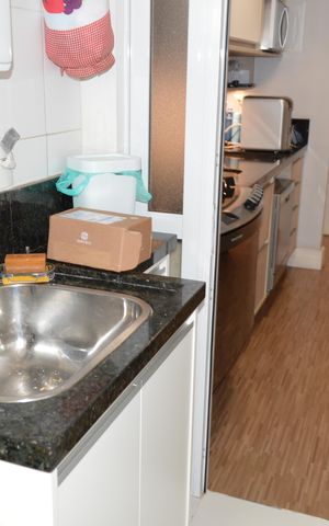 Apartamento à venda com 87m², 3 quartos e 1 vagaÁrea de Serviço