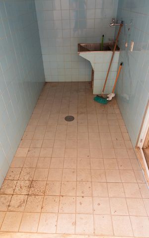 Casa à venda com 170m², 3 quartos e 4 vagas Casa à venda com 170m², 3 quartos e 4 vagasÁrea de Serviço