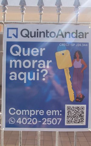 Casa à venda com 170m², 3 quartos e 4 vagas Casa à venda com 170m², 3 quartos e 4 vagasPlaca