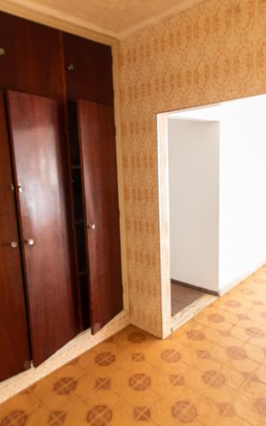 Casa à venda com 170m², 3 quartos e 4 vagas Casa à venda com 170m², 3 quartos e 4 vagasCozinha