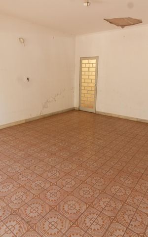 Casa à venda com 170m², 3 quartos e 4 vagas Casa à venda com 170m², 3 quartos e 4 vagasÁrea Externo