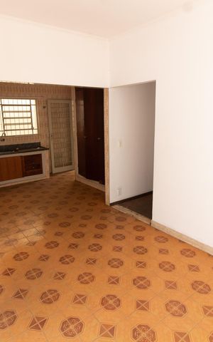 Casa à venda com 170m², 3 quartos e 4 vagas Casa à venda com 170m², 3 quartos e 4 vagasCopa