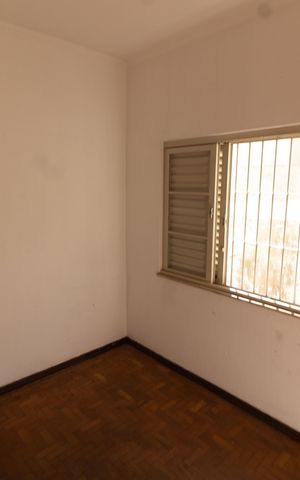 Casa à venda com 170m², 3 quartos e 4 vagas Casa à venda com 170m², 3 quartos e 4 vagasQuarto 1