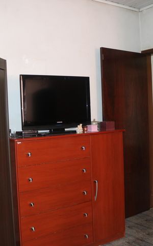 Casa à venda com 179m², 2 quartos e 2 vagasQuarto 1