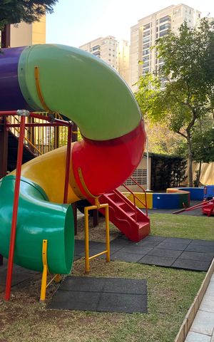 Apartamento para alugar com 51m², 2 quartos e 1 vaga Apartamento para alugar com 51m², 2 quartos e 1 vagaÁrea comum - Playground
