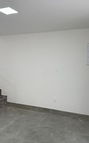 Casa de condomínio à venda com 180m², 2 quartos e 1 vagaSala