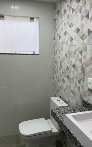 Casa de condomínio à venda com 180m², 2 quartos e 1 vagaBanheiro
