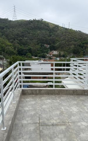 Casa de condomínio à venda com 180m², 2 quartos e 1 vagaÁrea Externa