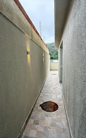 Casa de condomínio à venda com 180m², 2 quartos e 1 vagaÁrea Externa