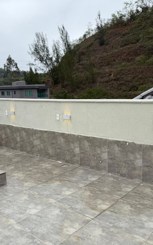 Casa de condomínio à venda com 180m², 2 quartos e 1 vagaÁrea Externa