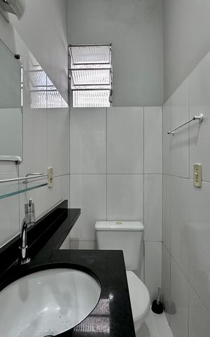 Studio para alugar com 22m², 0 quarto e sem vaga Studio para alugar com 22m², 0 quarto e sem vagaBanheiro