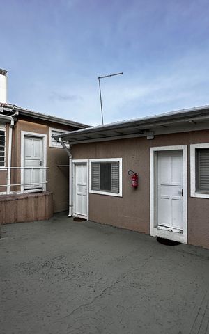 Studio para alugar com 22m², 0 quarto e sem vaga Studio para alugar com 22m², 0 quarto e sem vagaÁrea comum
