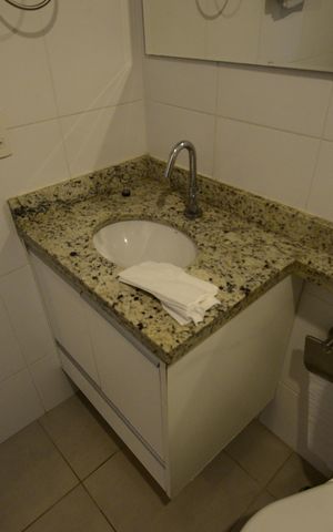 Apartamento para alugar com 69m², 2 quartos e 1 vagaBanheiro