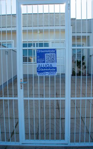 Casa para alugar com 55m², 2 quartos e 2 vagas Casa para alugar com 55m², 2 quartos e 2 vagasPlaca