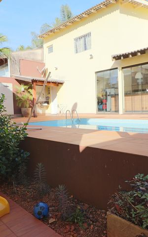 Casa para alugar com 430m², 6 quartos e 4 vagasÁrea gourmet