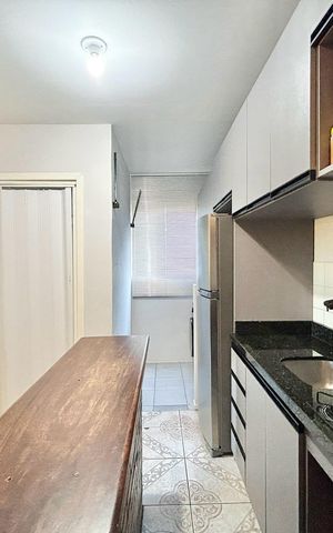 Apartamento à venda com 55m², 2 quartos e 2 vagas Apartamento à venda com 55m², 2 quartos e 2 vagasCozinha
