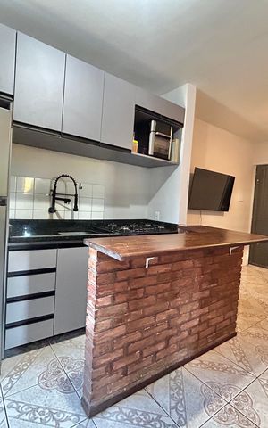 Apartamento à venda com 55m², 2 quartos e 2 vagas Apartamento à venda com 55m², 2 quartos e 2 vagasCozinha