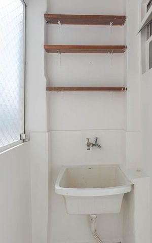 Apartamento à venda com 55m², 1 quarto e sem vagaÁrea de Serviço