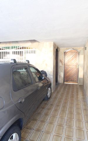 Casa à venda com 194m², 3 quartos e 2 vagasGaragem