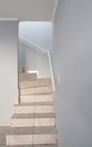 Casa à venda com 194m², 3 quartos e 2 vagasCorredor