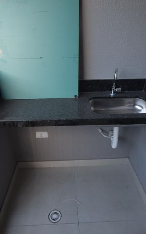 Apartamento à venda com 30m², 1 quarto e sem vagaVaranda