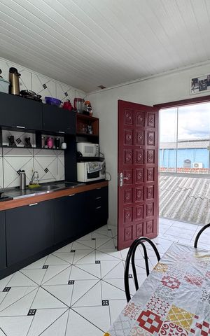 Casa à venda com 140m², 2 quartos e 3 vagasSala/Cozinha