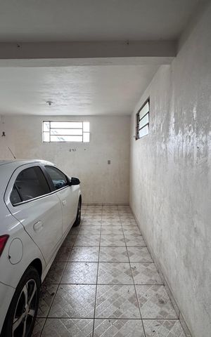 Casa à venda com 140m², 2 quartos e 3 vagasGaragem
