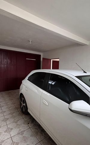 Casa à venda com 140m², 2 quartos e 3 vagasGaragem