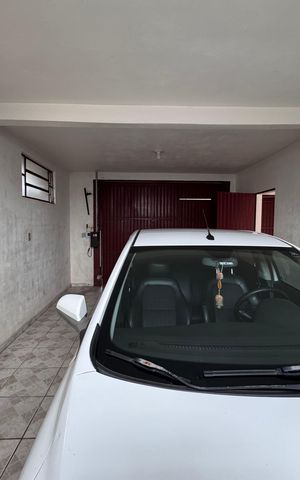 Casa à venda com 140m², 2 quartos e 3 vagasGaragem