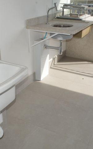 Apartamento à venda com 76m², 2 quartos e 1 vagaÁrea de Serviço