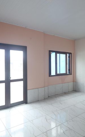 Casa à venda com 54m², 2 quartos e sem vagaSala