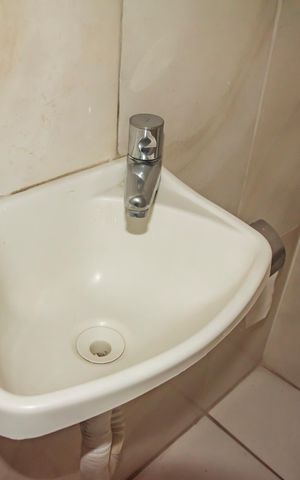 Apartamento para alugar com 100m², 1 quarto e sem vagaBanheiro de serviço
