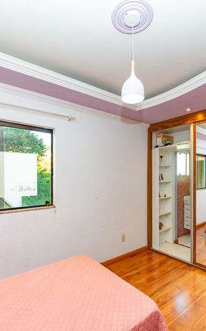 Casa à venda com 297m², 4 quartos e 4 vagas Casa à venda com 297m², 4 quartos e 4 vagasSuíte 2