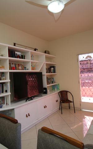 Casa à venda com 200m², 4 quartos e 1 vagaSala