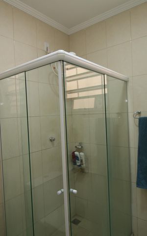 Casa à venda com 200m², 4 quartos e 1 vagaBanheiro