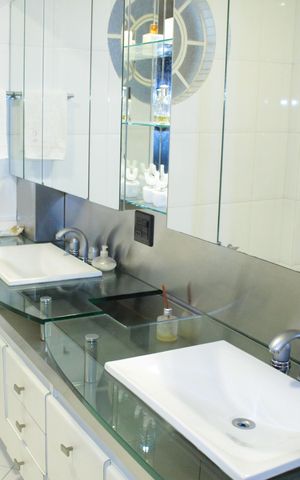 Apartamento à venda com 290m², 2 quartos e 2 vagasBanheiro