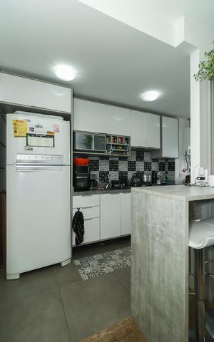 Apartamento à venda com 56m², 2 quartos e 1 vagaCozinha