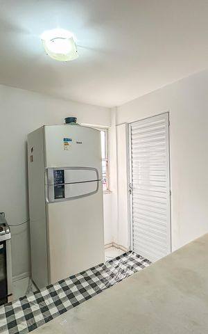 Casa de condomínio à venda com 300m², 4 quartos e 2 vagas Casa de condomínio à venda com 300m², 4 quartos e 2 vagasCozinha 2