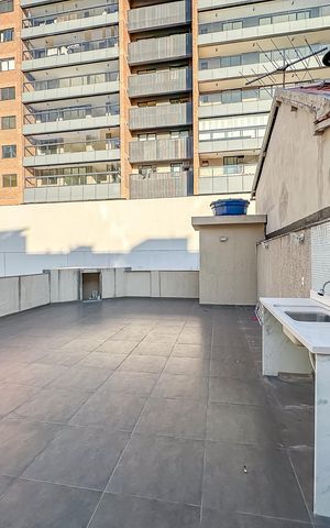 Casa de condomínio à venda com 300m², 4 quartos e 2 vagas Casa de condomínio à venda com 300m², 4 quartos e 2 vagasArea comum