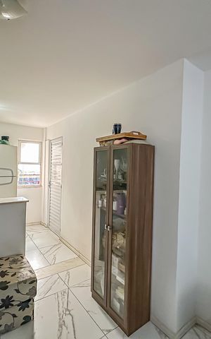 Casa de condomínio à venda com 300m², 4 quartos e 2 vagas Casa de condomínio à venda com 300m², 4 quartos e 2 vagasSala 2