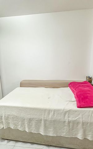 Casa de condomínio à venda com 300m², 4 quartos e 2 vagas Casa de condomínio à venda com 300m², 4 quartos e 2 vagasQuarto 2