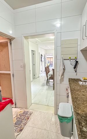 Casa de condomínio à venda com 300m², 4 quartos e 2 vagas Casa de condomínio à venda com 300m², 4 quartos e 2 vagasCozinha 1