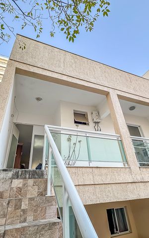 Casa de condomínio à venda com 300m², 4 quartos e 2 vagas Casa de condomínio à venda com 300m², 4 quartos e 2 vagasArea comum