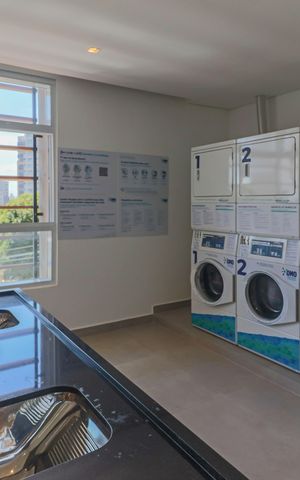 Studio para alugar com 25m², 1 quarto e 1 vaga Studio para alugar com 25m², 1 quarto e 1 vagaLavanderia