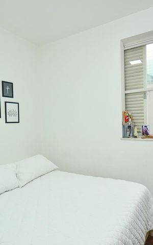 Casa à venda com 360m², 5 quartos e 4 vagas Casa à venda com 360m², 5 quartos e 4 vagasQuarto 1